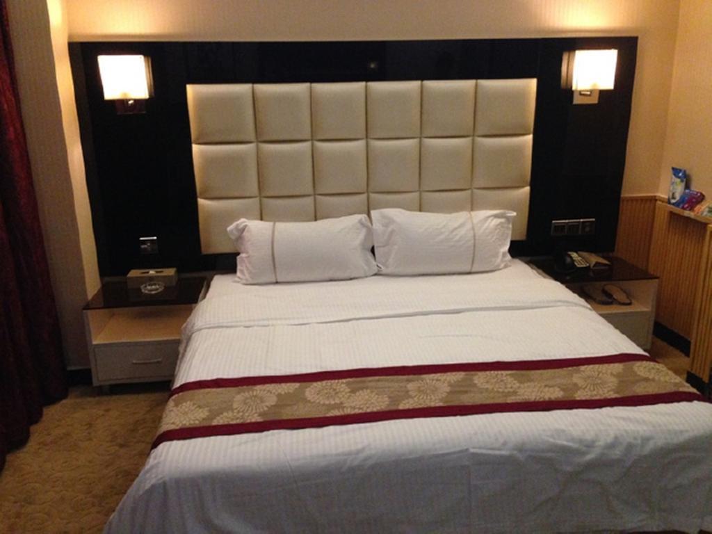 Tianguo Times Hotel 포산 시 객실 사진